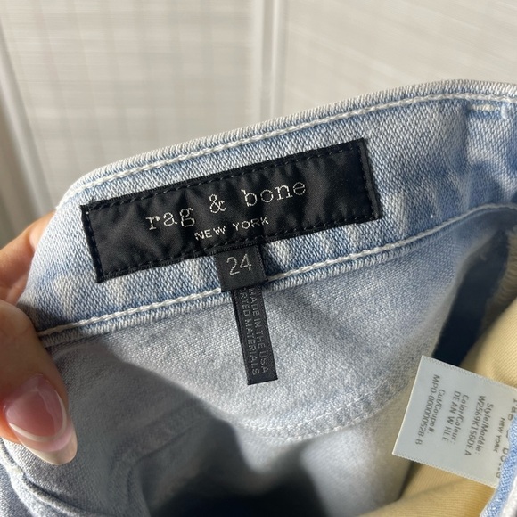 Rag & Bone Ankle Cigarette Bleached Jeans Dean Light Wash Size 24 - Picture 6 of 9